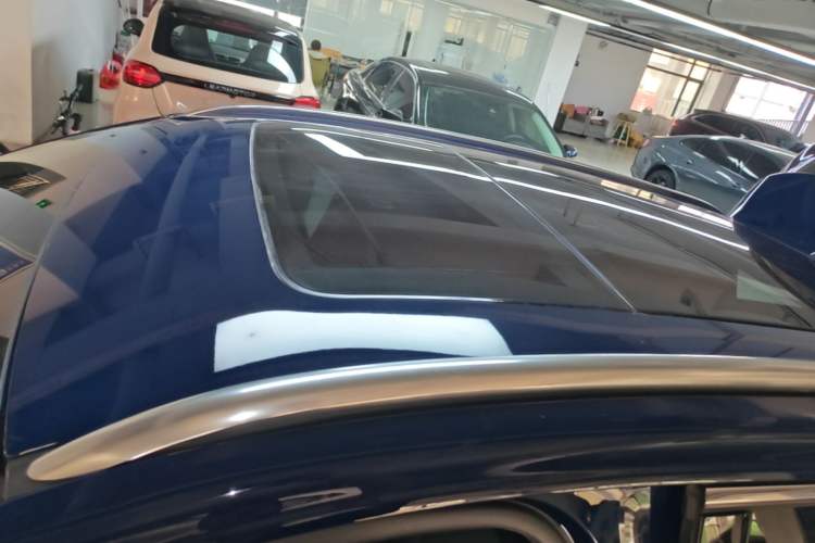 Used Lincoln MKC 2019 2.0T Two-Wheel Drive Zunya Version China VI Standard Roof