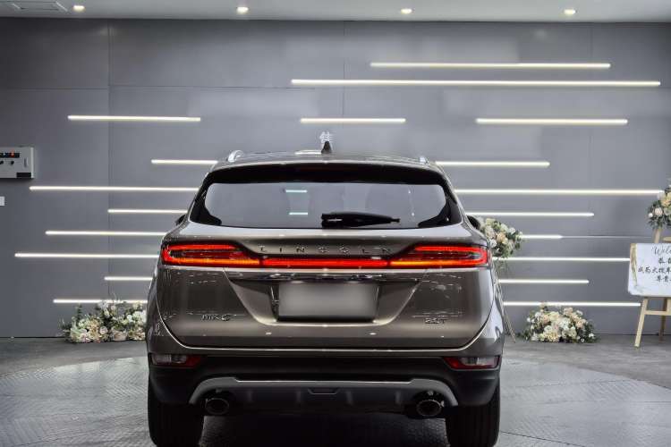 Used Lincoln MKC 2019 2.0T Two-Wheel Drive Zunya Version China VI Standard Exterior 5