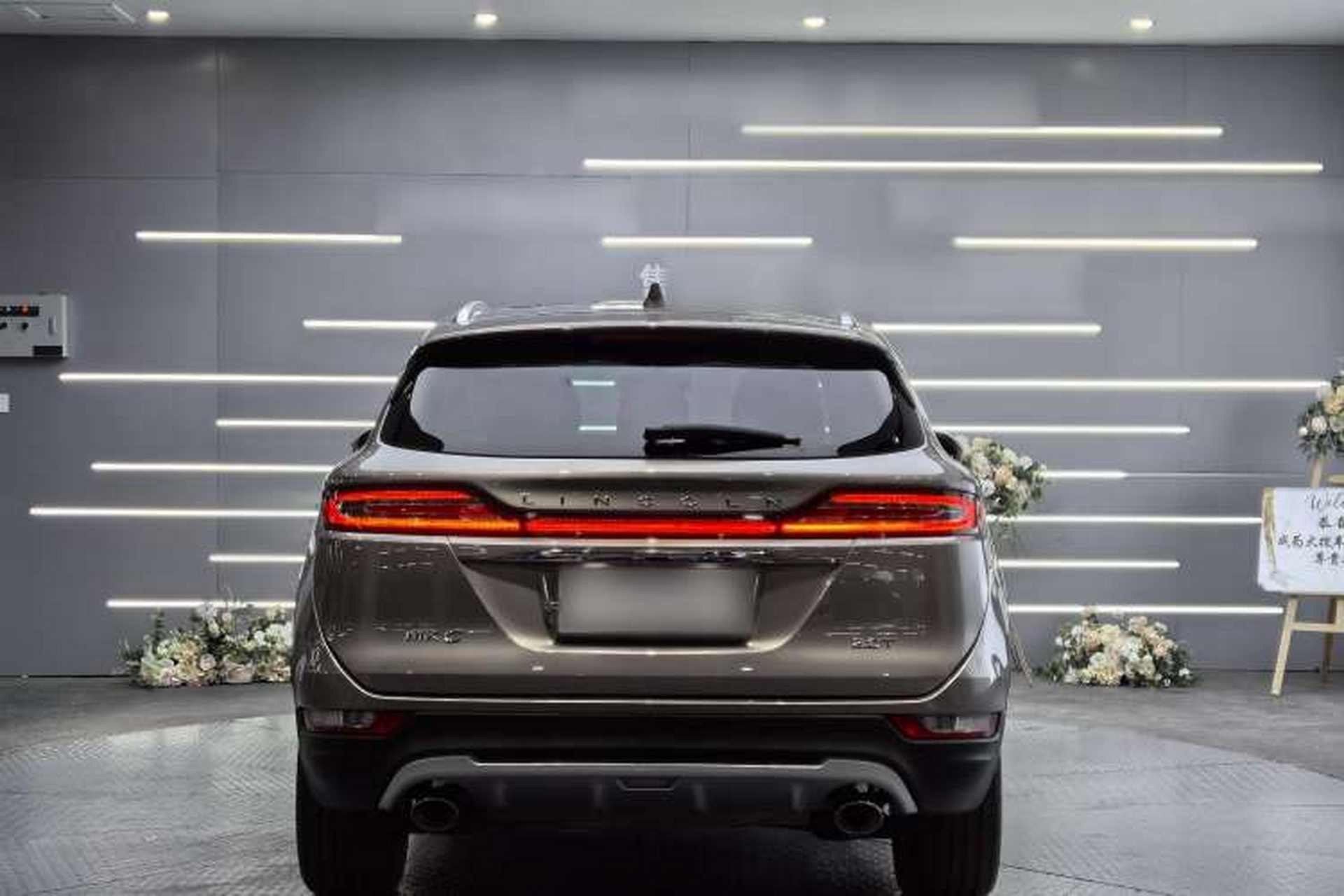 Used Lincoln MKC 2019 2.0T Two-Wheel Drive Zunya Version China VI Standard Exterior 5
