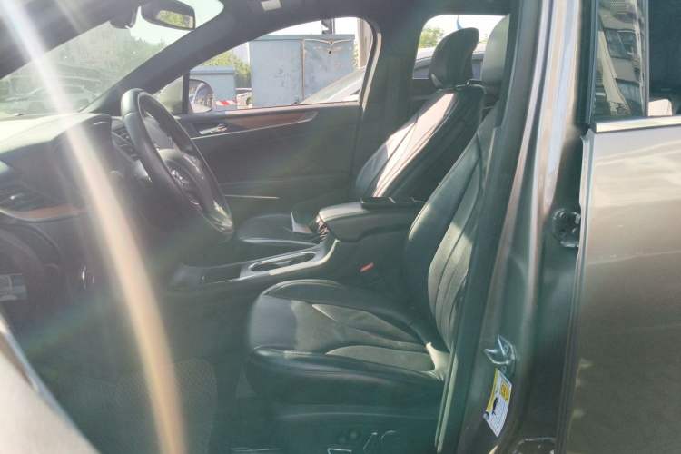 Used Lincoln MKC 2019 2.0T Two-Wheel Drive Zunya Version China VI Standard Left Front Seat