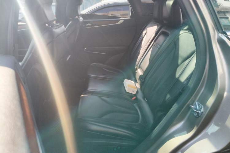 Used Lincoln MKC 2019 2.0T Two-Wheel Drive Zunya Version China VI Standard Left Rear Seat