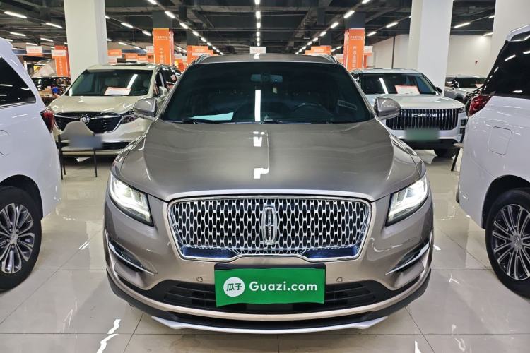 Used Lincoln MKC 2019 2.0T Two-Wheel Drive Zunya Version China VI Standard Exterior 1