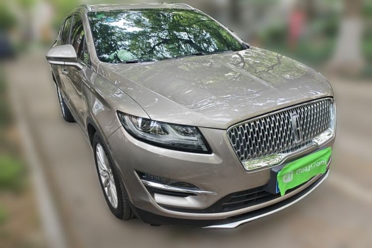 Used Lincoln MKC 2019 2.0T Two-Wheel Drive Luxury Edition China V Standard Front Right 45 Deg