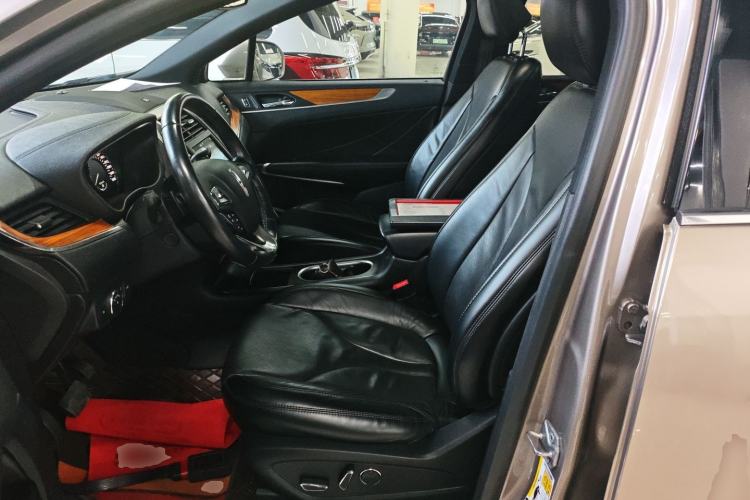 Used Lincoln MKC 2019 2.0T Two-Wheel Drive Zunya Version China VI Standard Left Front Seat