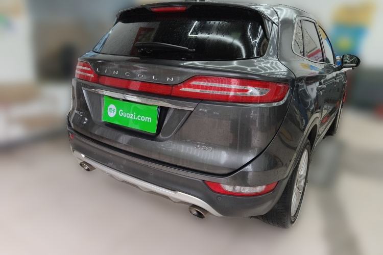 Used Lincoln MKC 2019 2.0T Two-Wheel Drive Luxury Edition China V Standard Rear Right 45 Deg