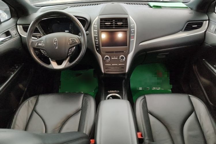 Used Lincoln MKC 2019 2.0T Two-Wheel Drive Luxury Edition China VI Standard Center Console