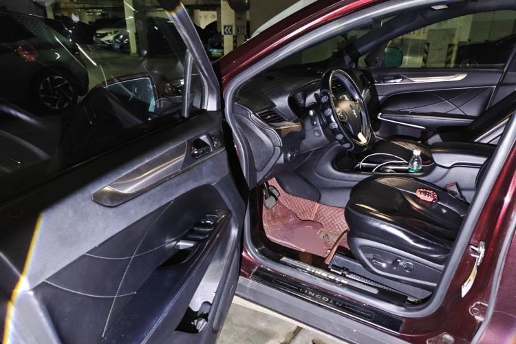 Used Lincoln MKC 2019 2.0T Two-Wheel Drive Luxury Edition China VI Standard Driver Seat