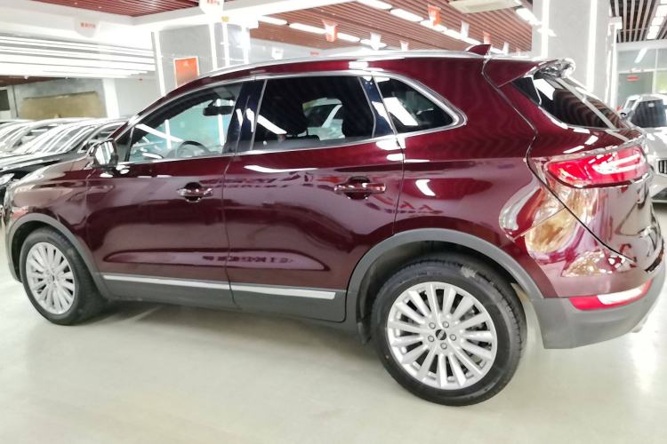 Used Lincoln MKC 2019 2.0T Two-Wheel Drive Luxury Edition China VI Standard Exterior 5