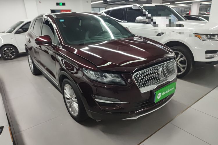 Used Lincoln MKC 2019 2.0T Two-Wheel Drive Luxury Edition China VI Standard Front Right 45 Deg