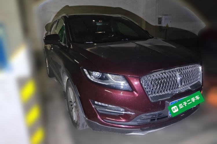 Used Lincoln MKC 2019 2.0T Two-Wheel Drive Luxury Edition China VI Standard Front Right 45 Deg