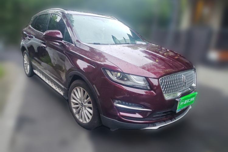Used Lincoln MKC 2019 2.0T Two-Wheel Drive Luxury Edition China VI Standard Front Right 45 Deg