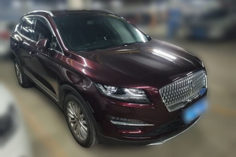 Used Lincoln MKC 2019 2.0T Two-Wheel Drive Luxury Edition China VI Standard Front Right 45 Deg