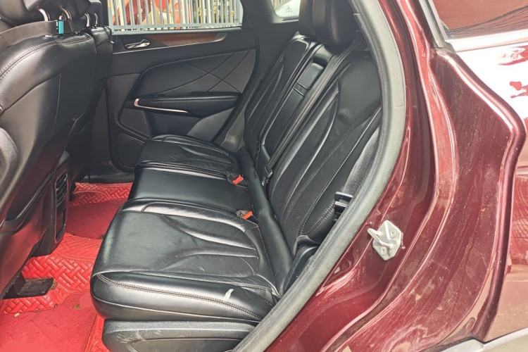 Used Lincoln MKC 2019 2.0T Two-Wheel-Drive Zunya Version China V Emission Standard Left Rear Seat