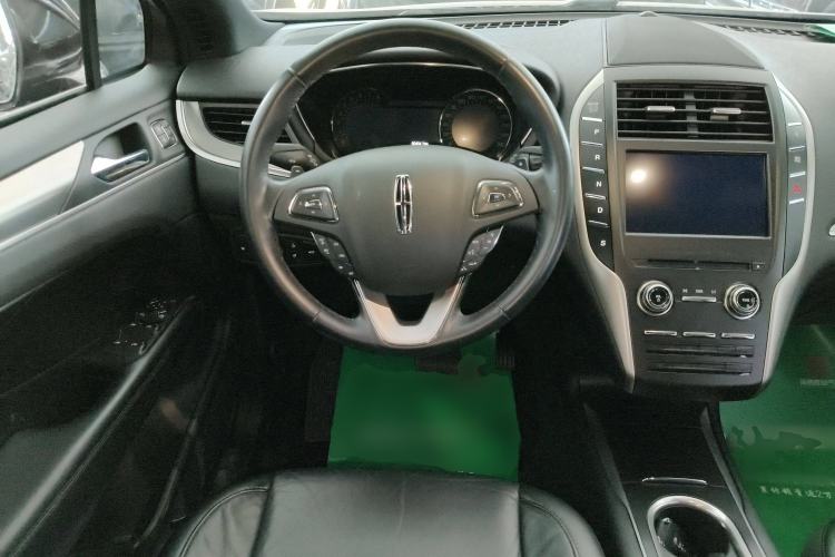 Used Lincoln MKC 2019 2.0T Two-Wheel Drive Luxury Edition China VI Standard Steering Wheel