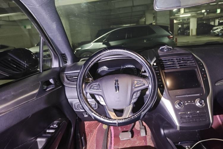 Used Lincoln MKC 2019 2.0T Two-Wheel Drive Luxury Edition China VI Standard Steering Wheel
