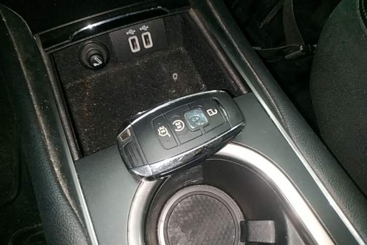 Used Lincoln MKC 2019 2.0T Two-Wheel Drive Zunya Version China VI Standard Vehicle Key