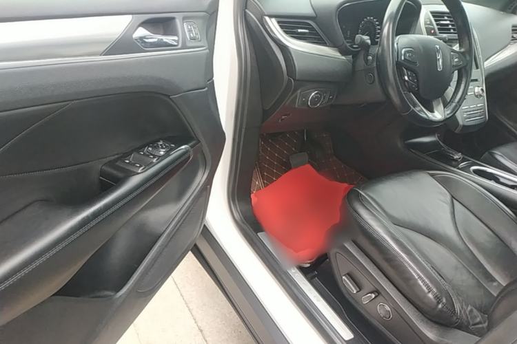 Used Lincoln MKC 2019 2.0T Two-Wheel Drive Luxury Edition China VI Standard Driver Seat