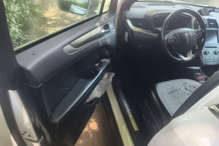 Used Lincoln MKC 2019 2.0T Two-Wheel Drive Luxury Edition China VI Standard Driver Seat