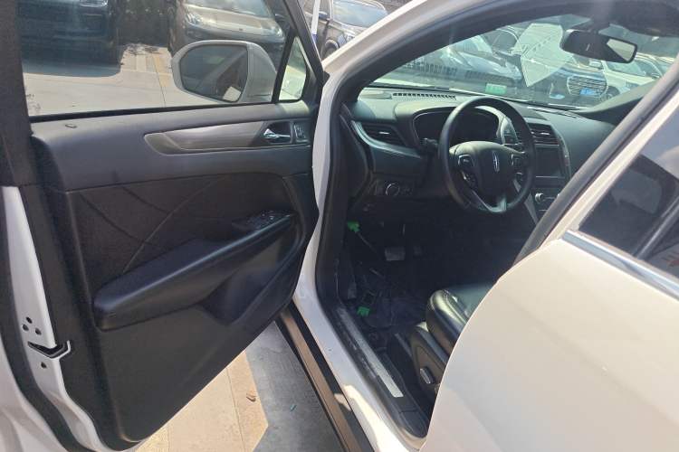 Used Lincoln MKC 2019 2.0T Two-Wheel Drive Luxury Edition China V Standard Driver Seat