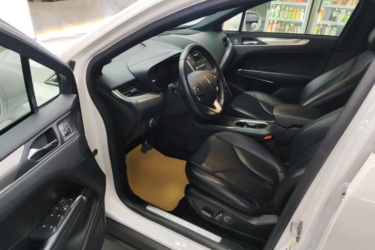 Used Lincoln MKC 2019 2.0T Two-Wheel Drive Luxury Edition China VI Standard Driver Seat
