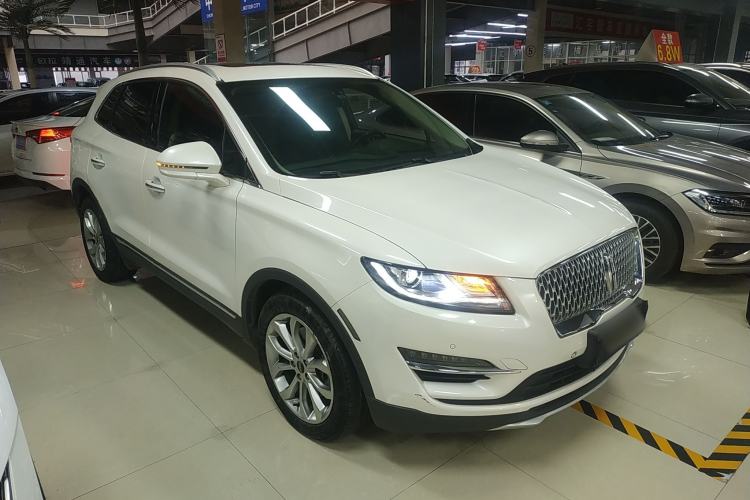 Used Lincoln MKC 2019 2.0T Two-Wheel Drive Zunya Version China VI Standard Exterior 1