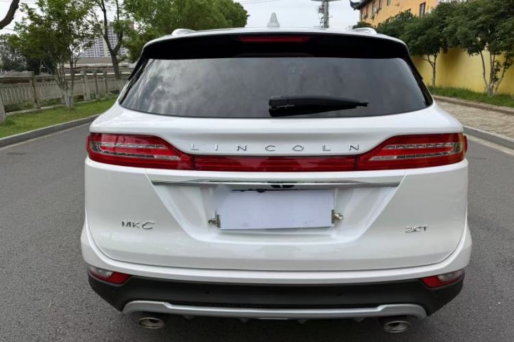 Used Lincoln MKC 2019 2.0T Two-Wheel Drive Luxury Edition China VI Standard Exterior 1