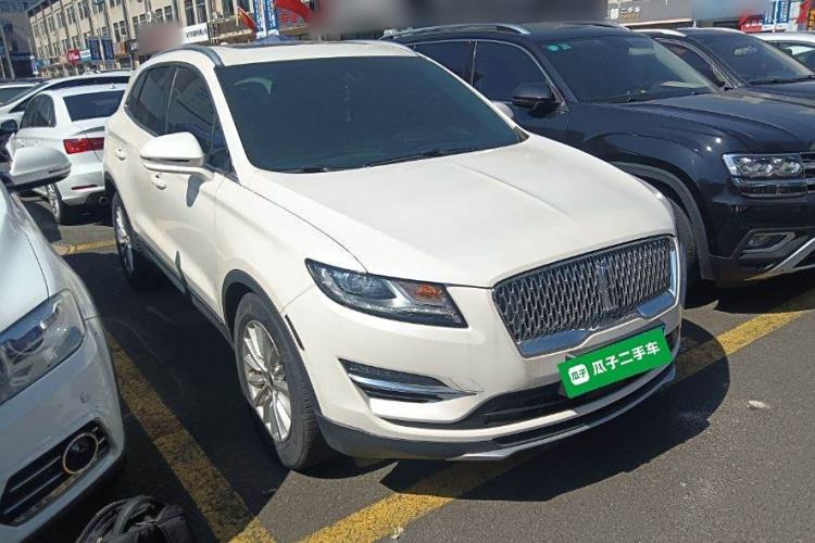 Used Lincoln MKC 2019 2.0T Two-Wheel Drive Luxury Edition China VI Standard Exterior 2
