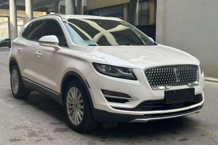 Used Lincoln MKC 2019 2.0T Two-Wheel Drive Luxury Edition China V Standard Exterior 2