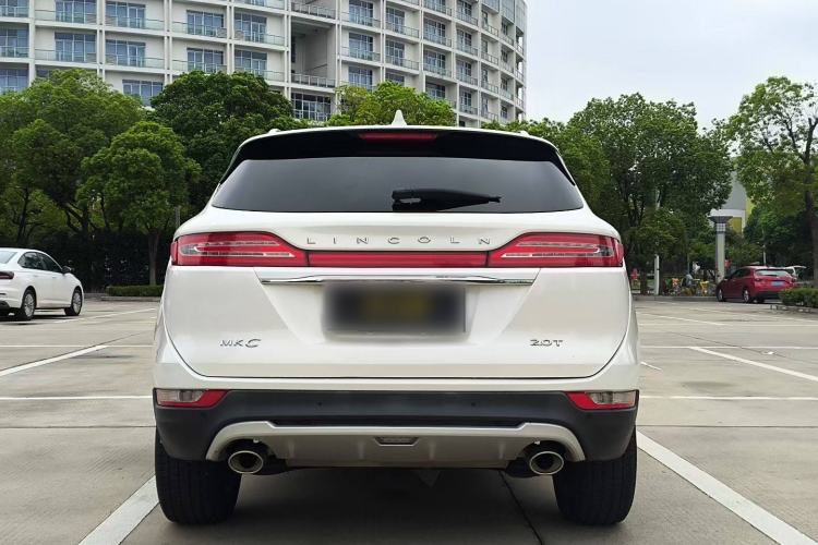 Used Lincoln MKC 2019 2.0T Two-Wheel Drive Luxury Edition China VI Standard Exterior 4