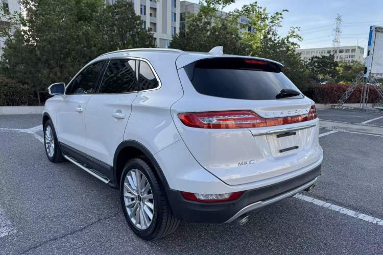 Used Lincoln MKC 2019 2.0T Two-Wheel Drive Luxury Edition China VI Standard Exterior 6