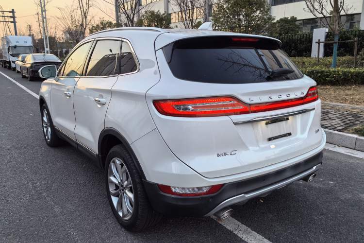 Used Lincoln MKC 2019 2.0T Two-Wheel Drive Zunya Version China VI Standard Exterior 6