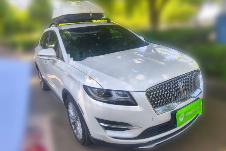 Used Lincoln MKC 2019 2.0T Two-Wheel Drive Luxury Edition China VI Standard Front Right 45 Deg