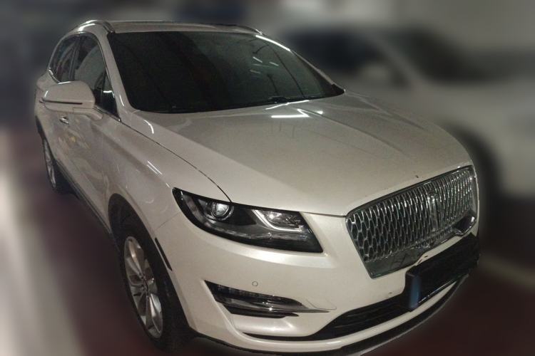 Used Lincoln MKC 2019 2.0T Two-Wheel Drive Zunya Version China VI Standard Front Right 45 Deg