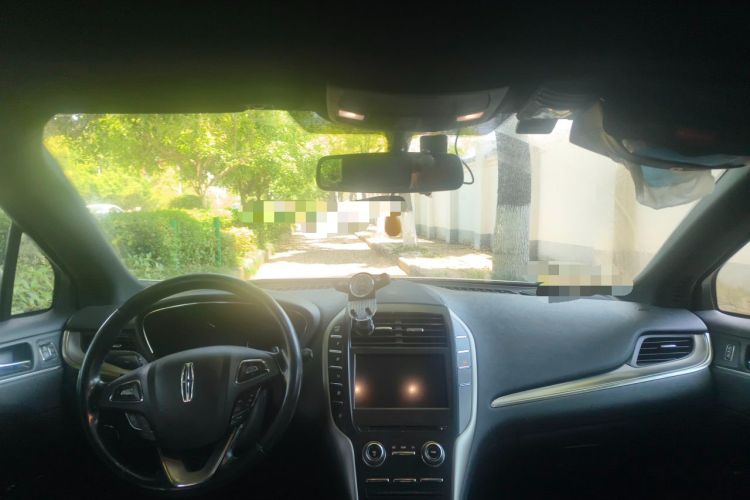 Used Lincoln MKC 2019 2.0T Two-Wheel Drive Luxury Edition China VI Standard Headliner