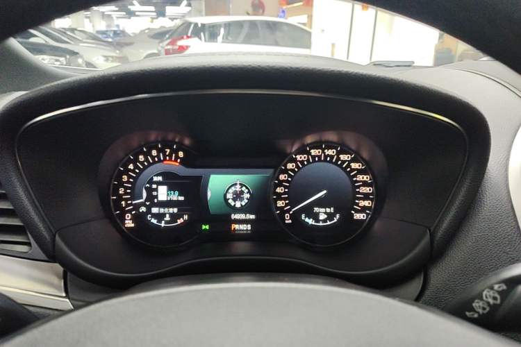 Used Lincoln MKC 2019 2.0T Two-Wheel Drive Luxury Edition China VI Standard Instrument Cluster