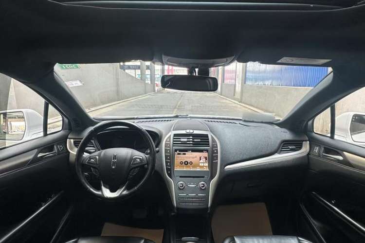Used Lincoln MKC 2019 2.0T Two-Wheel Drive Luxury Edition China V Standard Interior 1