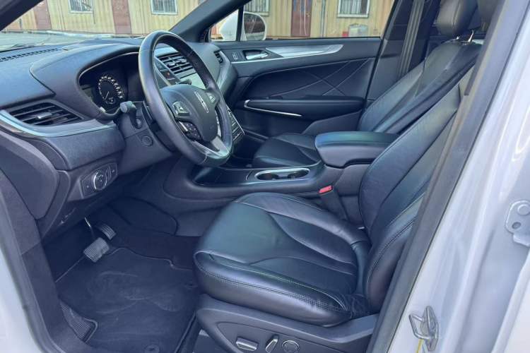 Used Lincoln MKC 2019 2.0T Two-Wheel Drive Luxury Edition China VI Standard Left Front Seat