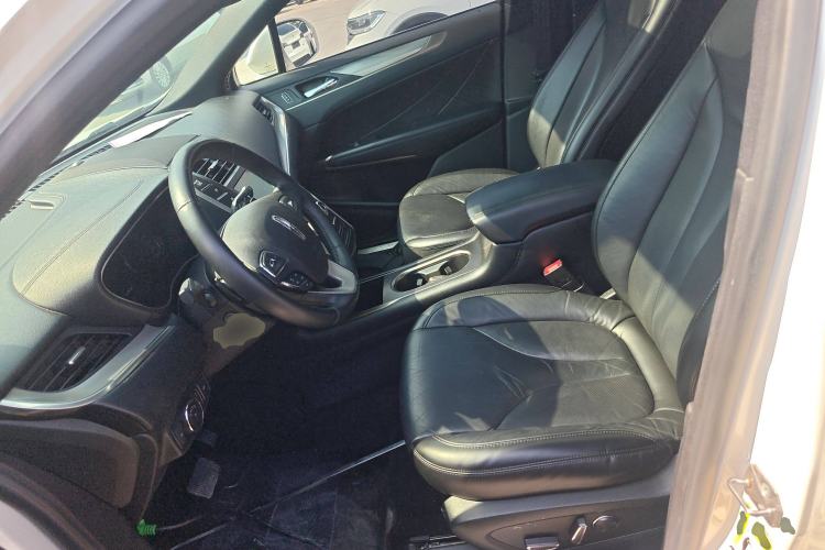 Used Lincoln MKC 2019 2.0T Two-Wheel Drive Luxury Edition China V Standard Left Front Seat