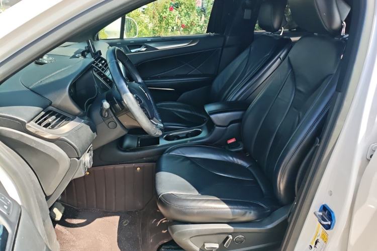 Used Lincoln MKC 2019 2.0T Two-Wheel Drive Luxury Edition China V Standard Left Front Seat
