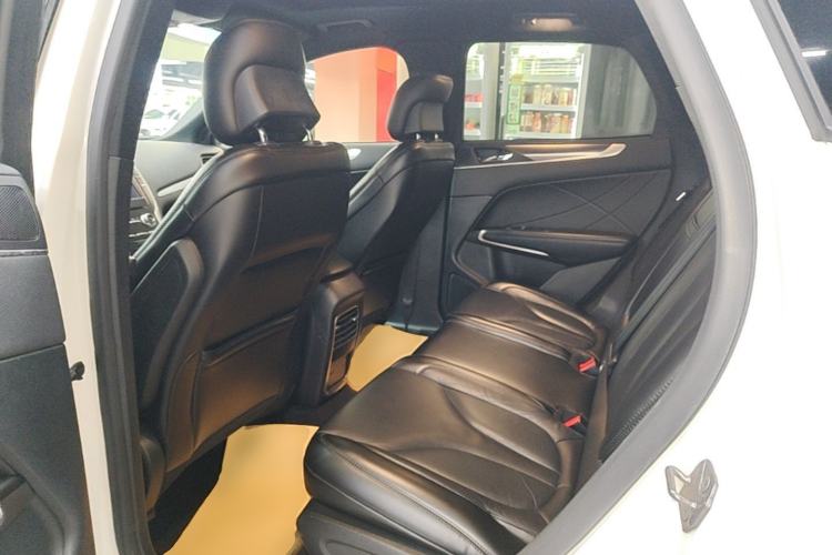Used Lincoln MKC 2019 2.0T Two-Wheel Drive Luxury Edition China VI Standard Left Rear Seat