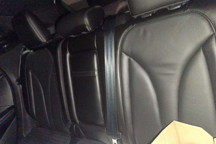 Used Lincoln MKC 2019 2.0T Two-Wheel Drive Zunya Version China VI Standard Left Rear Seat