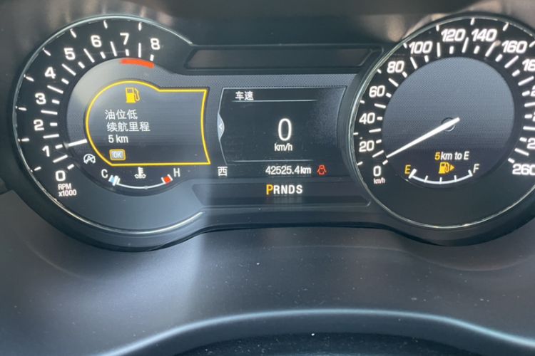 Used Lincoln MKC 2019 2.0T Two-Wheel Drive Luxury Edition China VI Standard Odometer Close Up