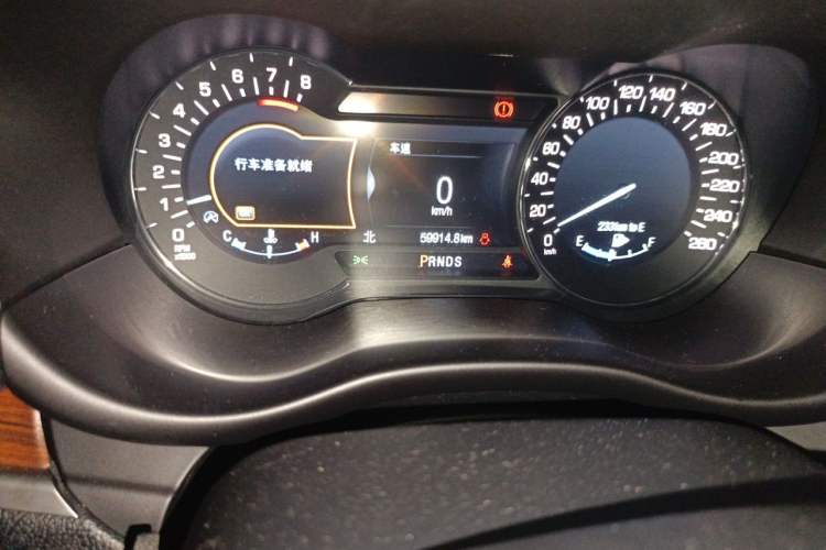 Used Lincoln MKC 2019 2.0T Two-Wheel Drive Zunya Version China VI Standard Odometer Close Up