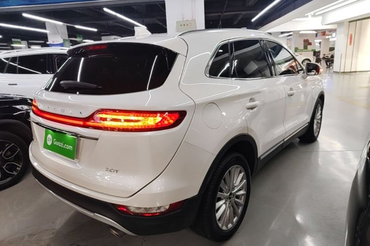 Used Lincoln MKC 2019 2.0T Two-Wheel Drive Luxury Edition China VI Standard Rear Right 45 Deg