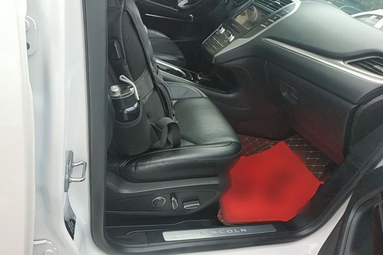Used Lincoln MKC 2019 2.0T Two-Wheel Drive Luxury Edition China VI Standard Right Front Seat