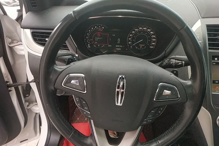 Used Lincoln MKC 2019 2.0T Two-Wheel Drive Luxury Edition China VI Standard Steering Wheel