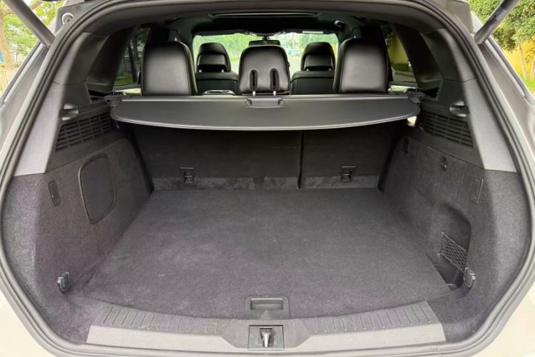 Used Lincoln MKC 2019 2.0T Two-Wheel Drive Luxury Edition China VI Standard Trunk