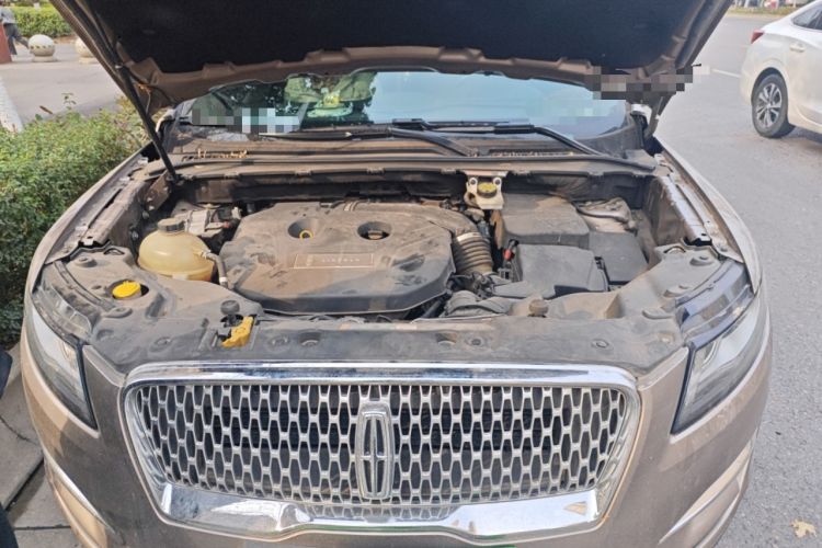 Used Lincoln MKC 2019 2.0T Two-Wheel Drive Luxury Edition China V Standard Engine Bay