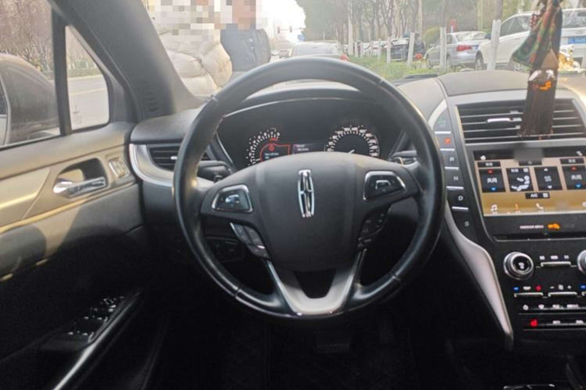 Used Lincoln MKC 2019 2.0T Two-Wheel Drive Luxury Edition China V Standard Steering Wheel