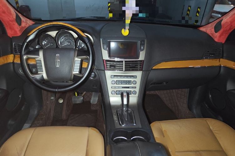 Used Lincoln MKT 2010 3.5T EcoBoost AWD Center Console